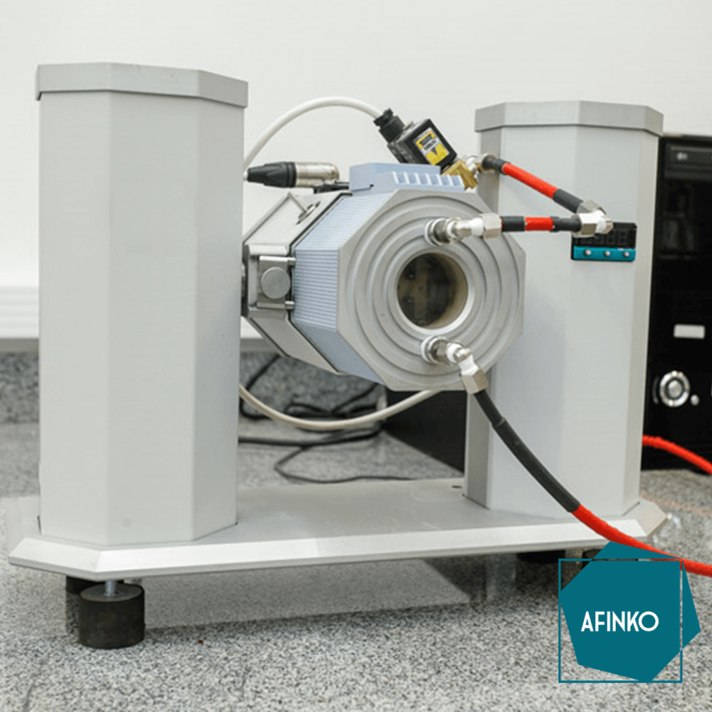 Equipamento DMTA utilizado para determinar Tg de polímeros