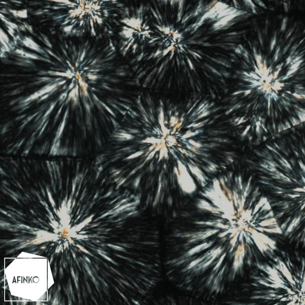 Imagens de cristais poliméricos por microscopia (Cristalinidade)